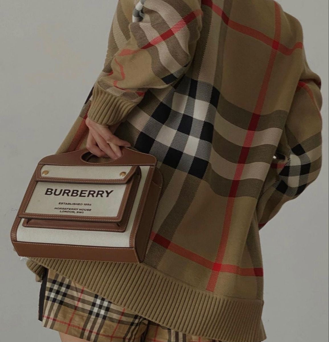 BURBERRY