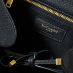 YSL Le 5 À 7 Bea Piccola In Pelle Nera
