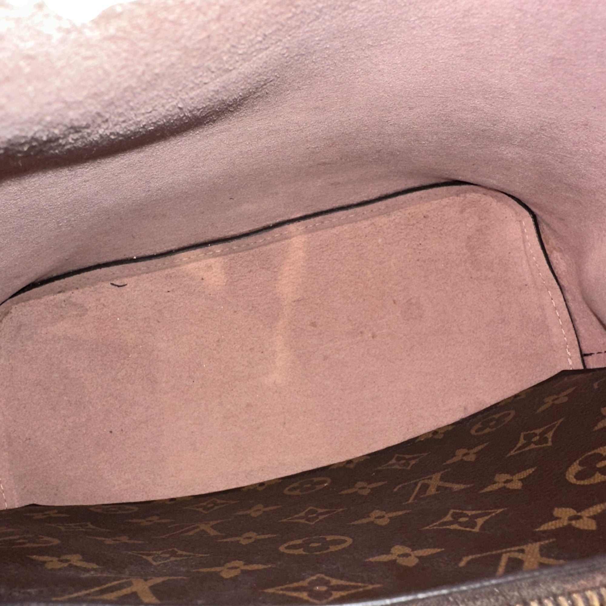LOUIS VUITTON NÉONOÉ
