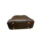 LOUIS VUITTON MONTAIGNE