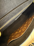 LOUIS VUITTON ONE HANDLE