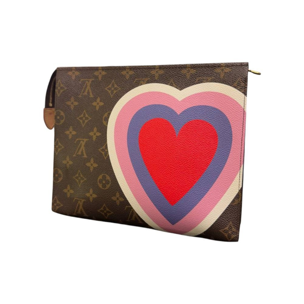 Louis Vuitton Pochette Toilette 26