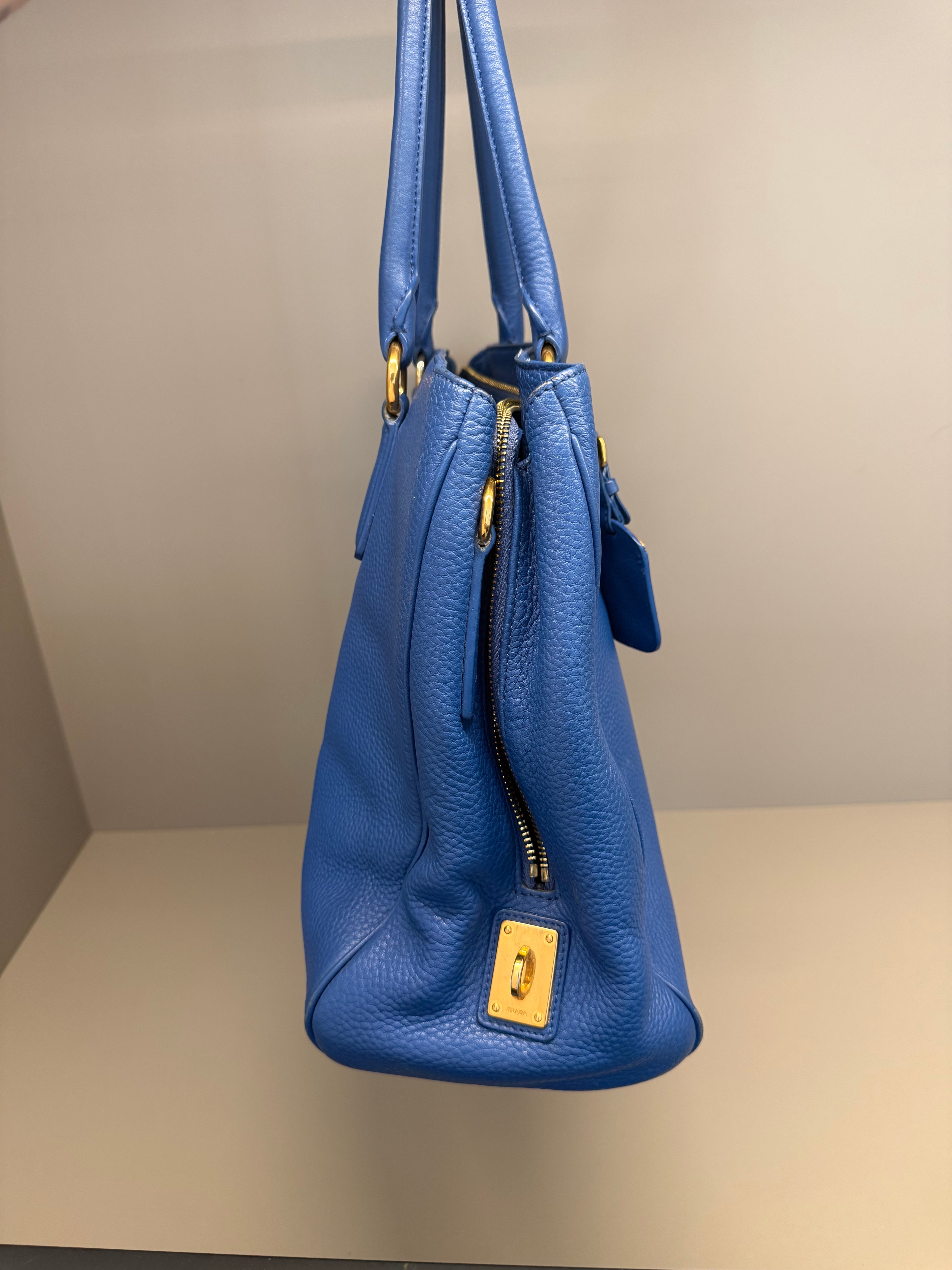 PRADA BORSA IN PELLE