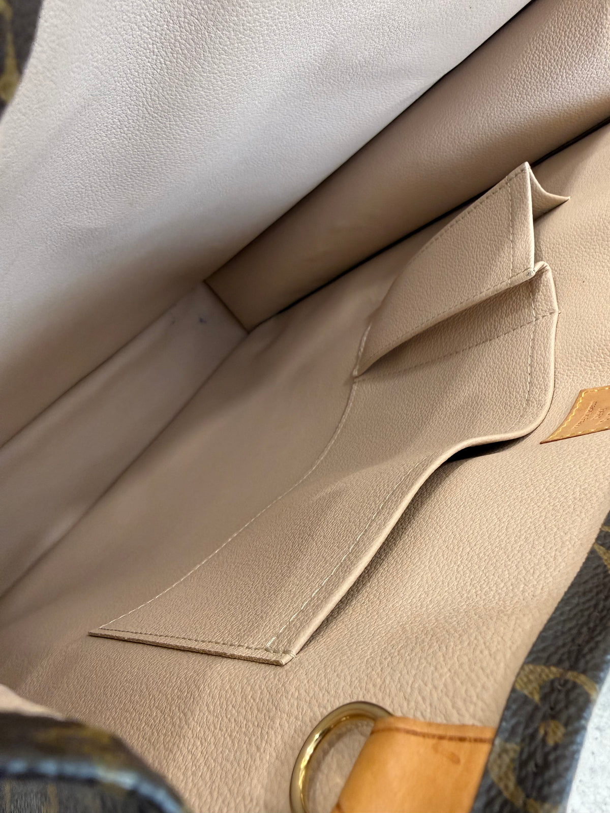 LOUIS VUITTON SAC PLAT