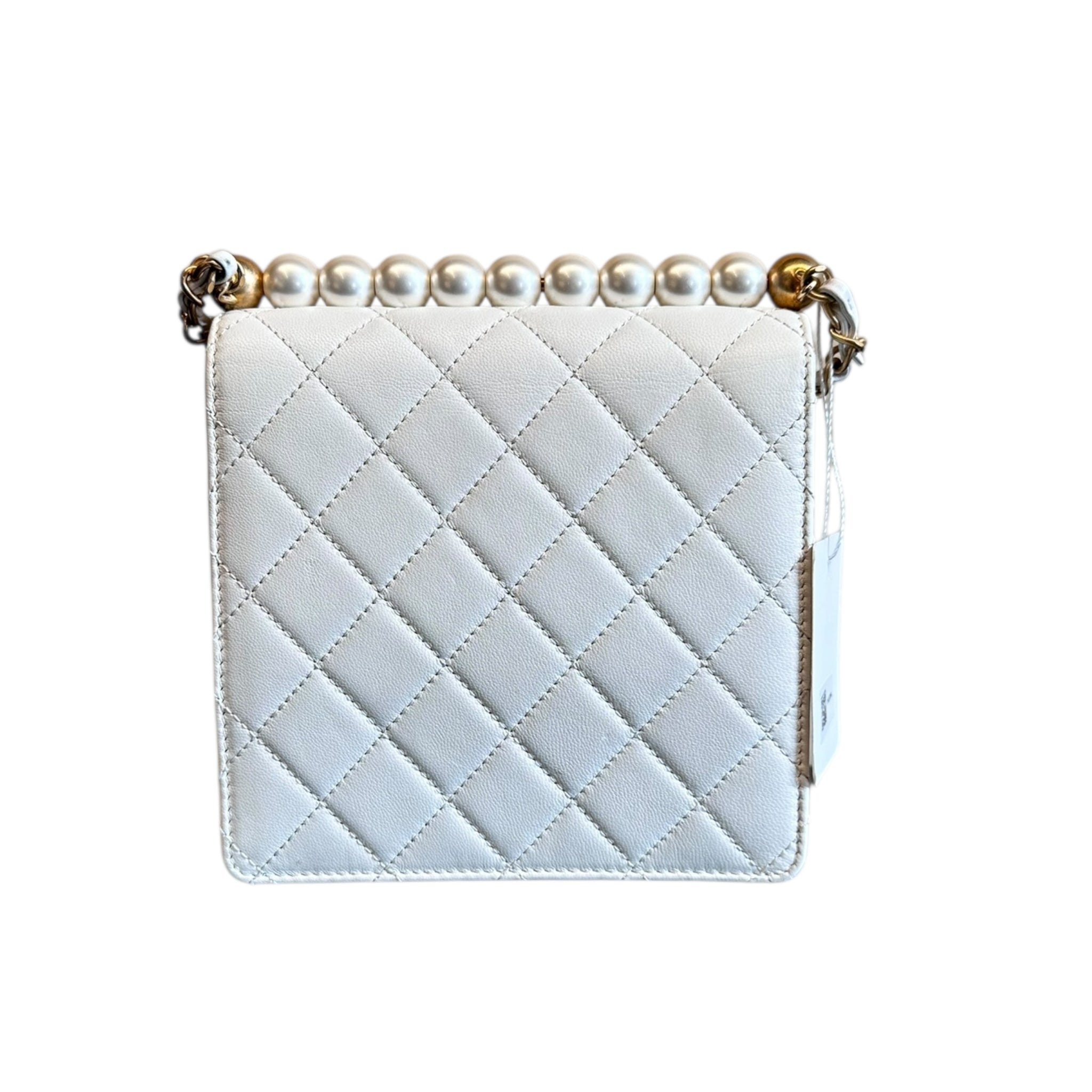 CHANEL CHIC PEARLS FLAP