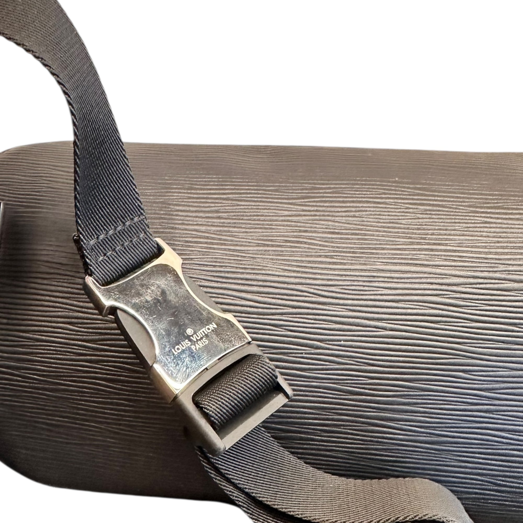 LOUIS VUITTON MARSUPIO