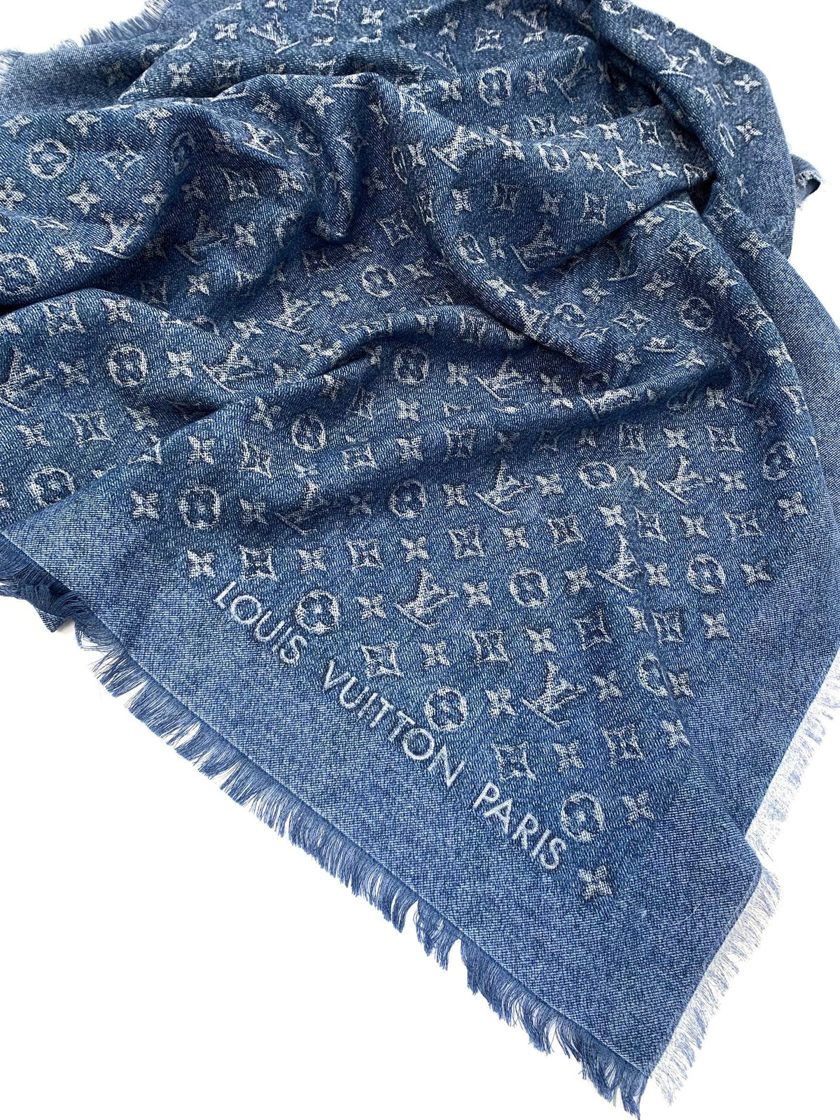 LOUIS VUITTON SCIALLE
