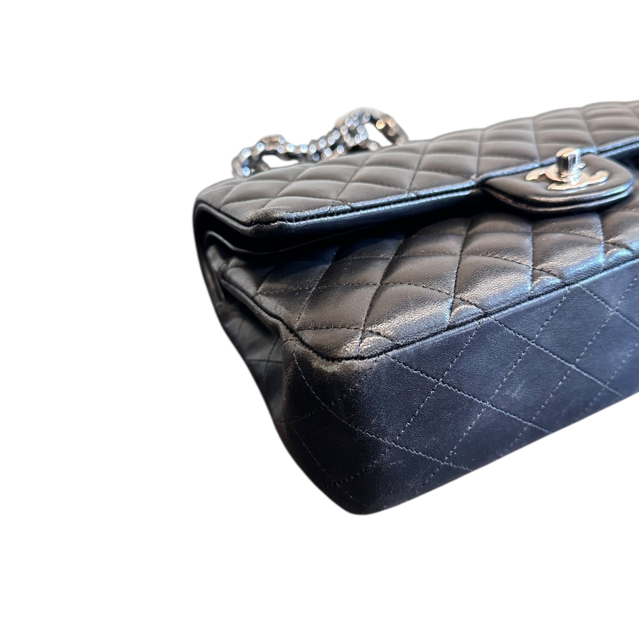 CHANEL CLASSICA