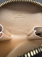 LOUIS VUITTON ROUND CHARM