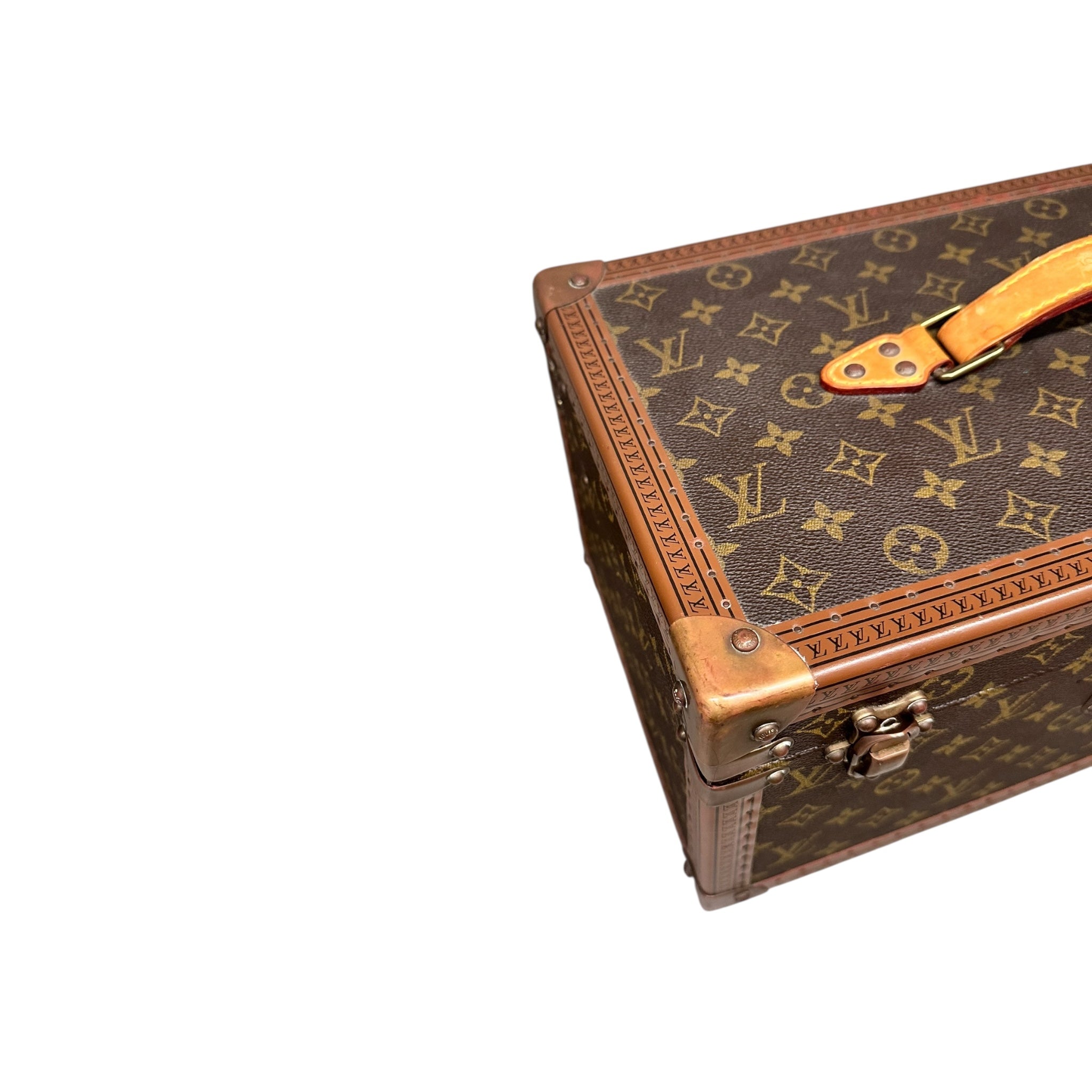 LOUIS VUITTON TROUSSE BOÎTE DE PHARMACIE