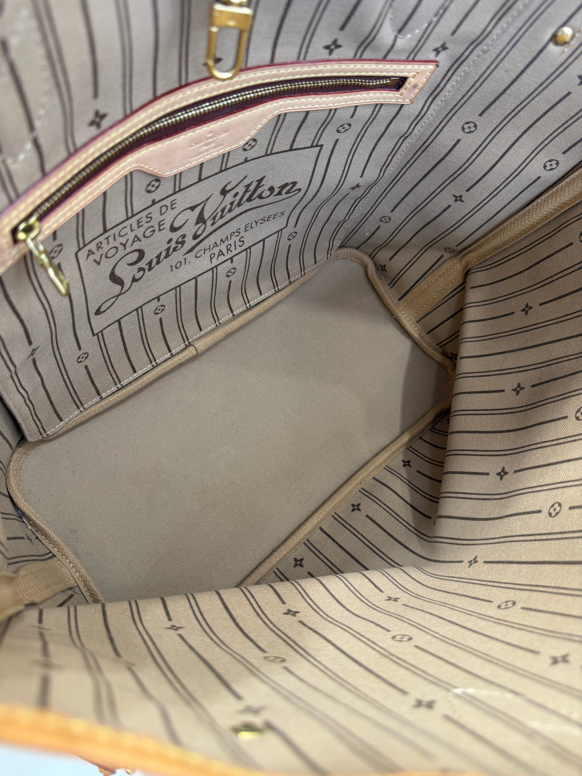 LOUIS VUITTON NEVERFULL MEDIA