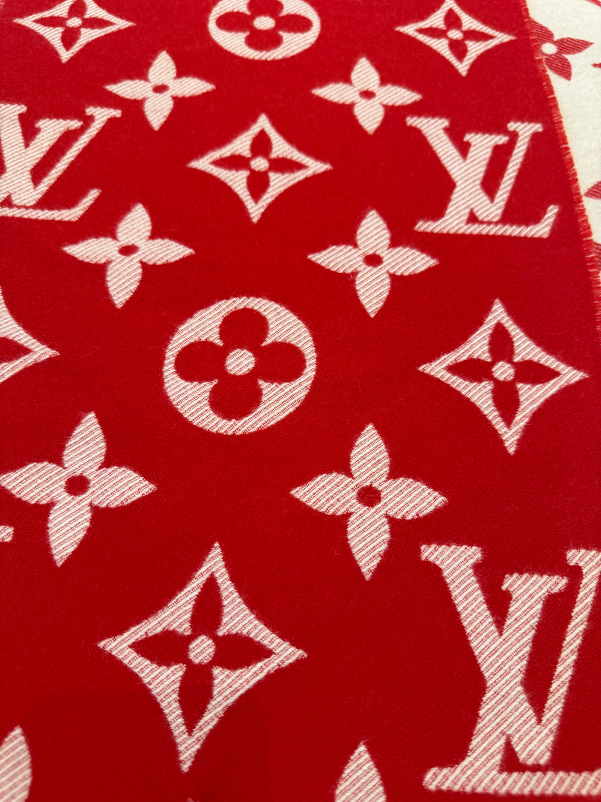 LOUIS VUITTON SCIARPA