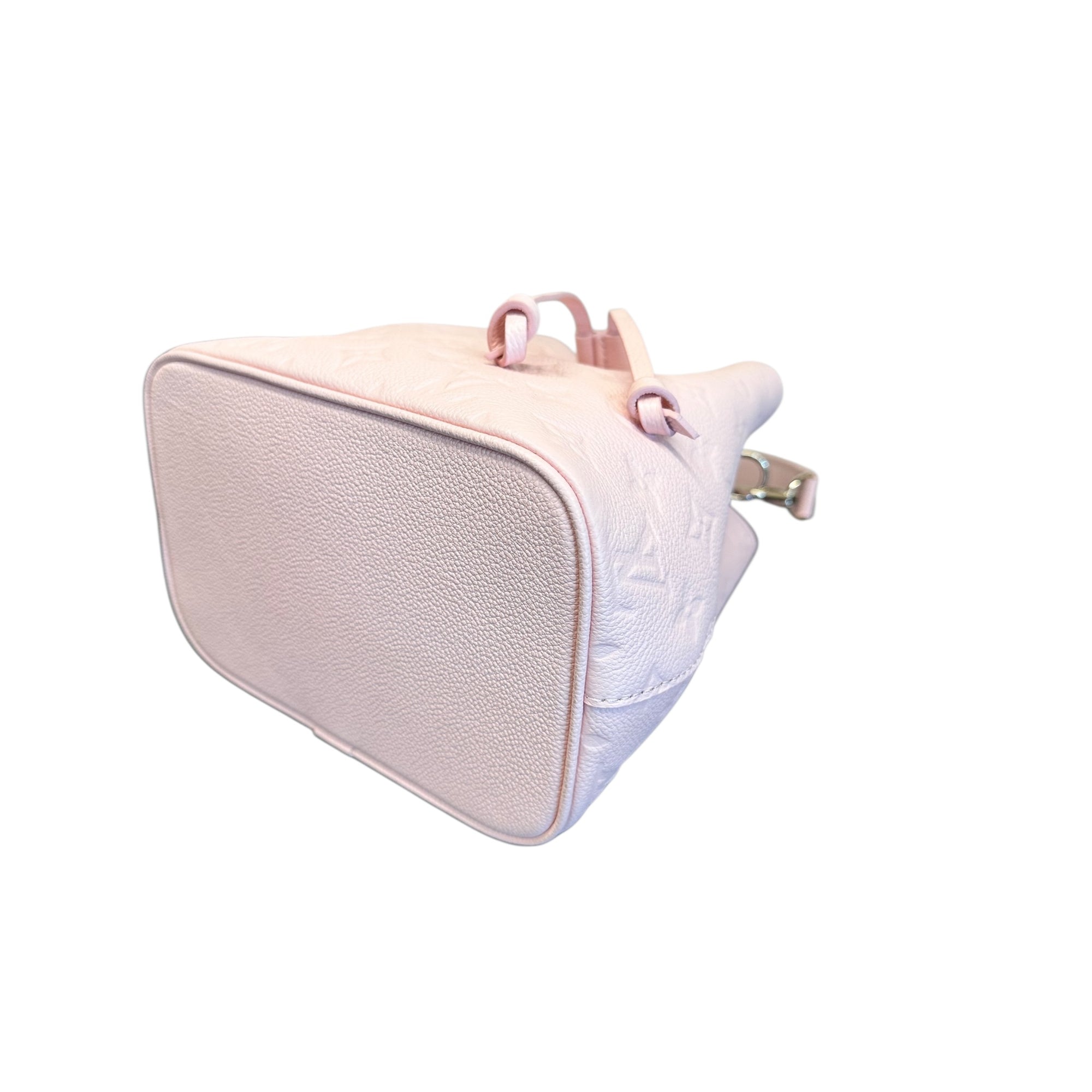 LOUIS VUITTON NÉONOÉ