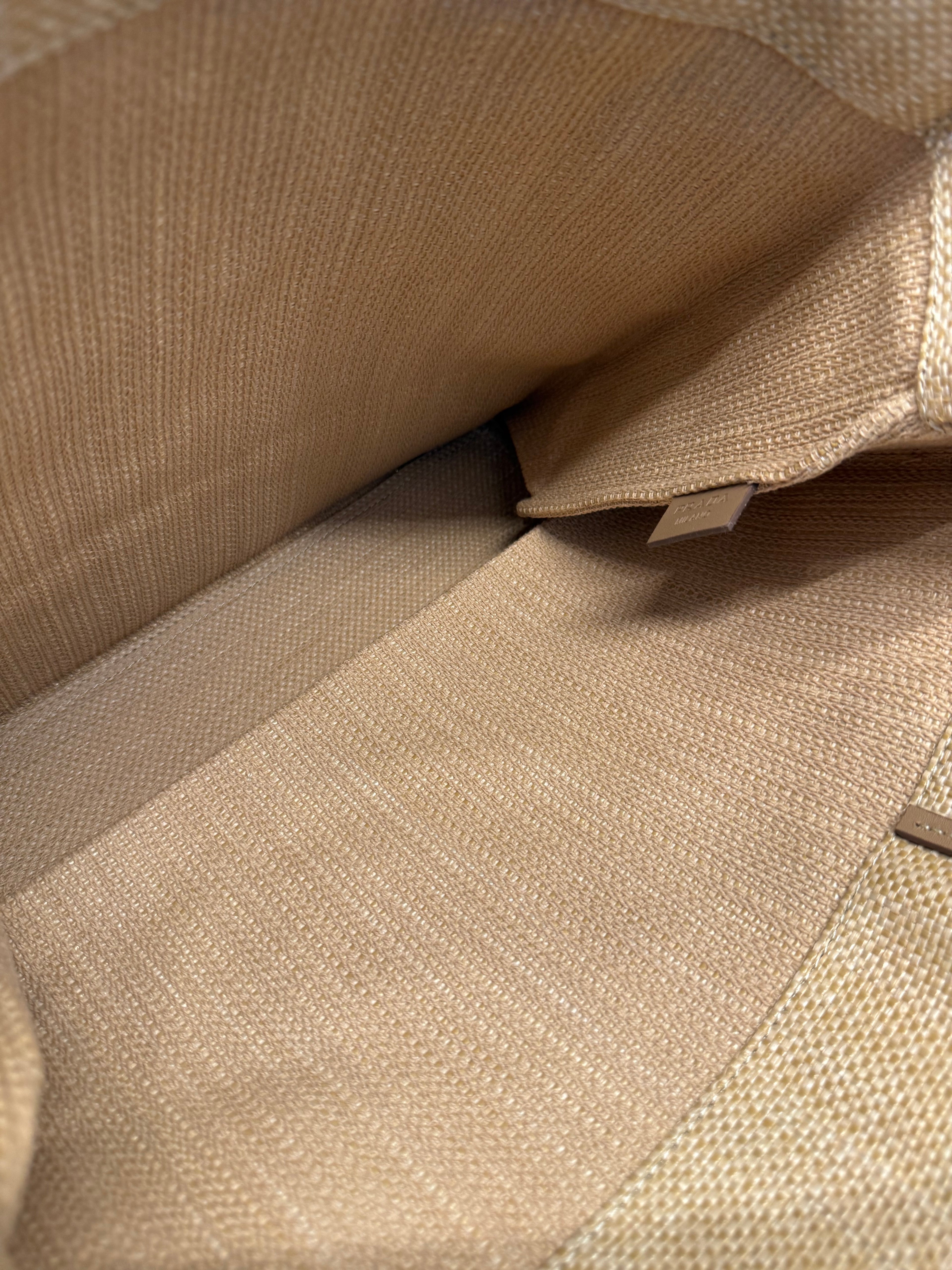 PRADA SHOPPER MARE MEDIA