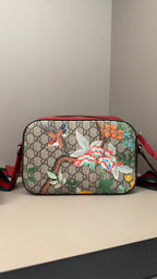 GUCCI CAMERA BAG FLORA