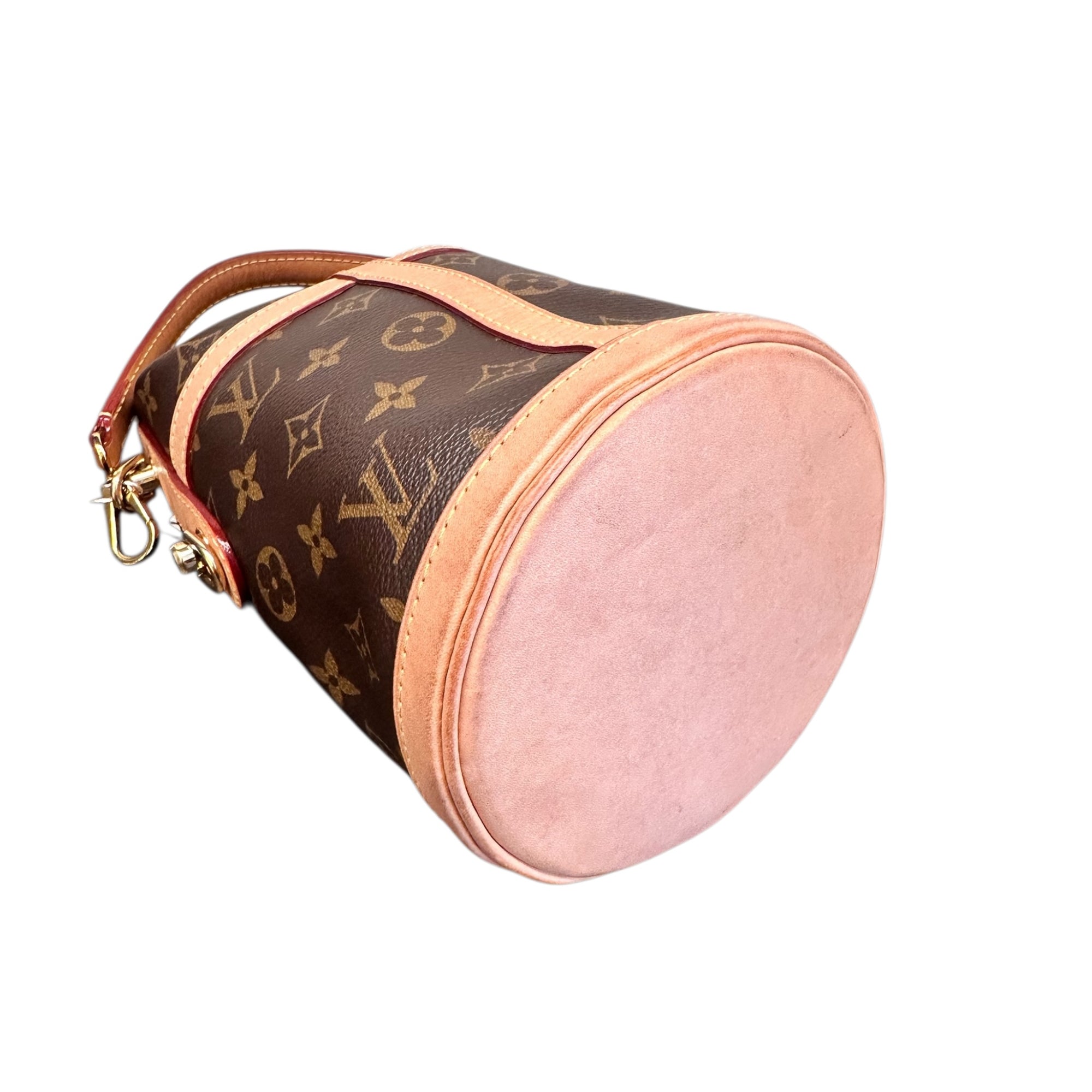 LOUIS VUITTON BUCKET BAG
